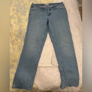 Abercrombie & Fitch The 90s Straight Mid Rise Curve Love 14L